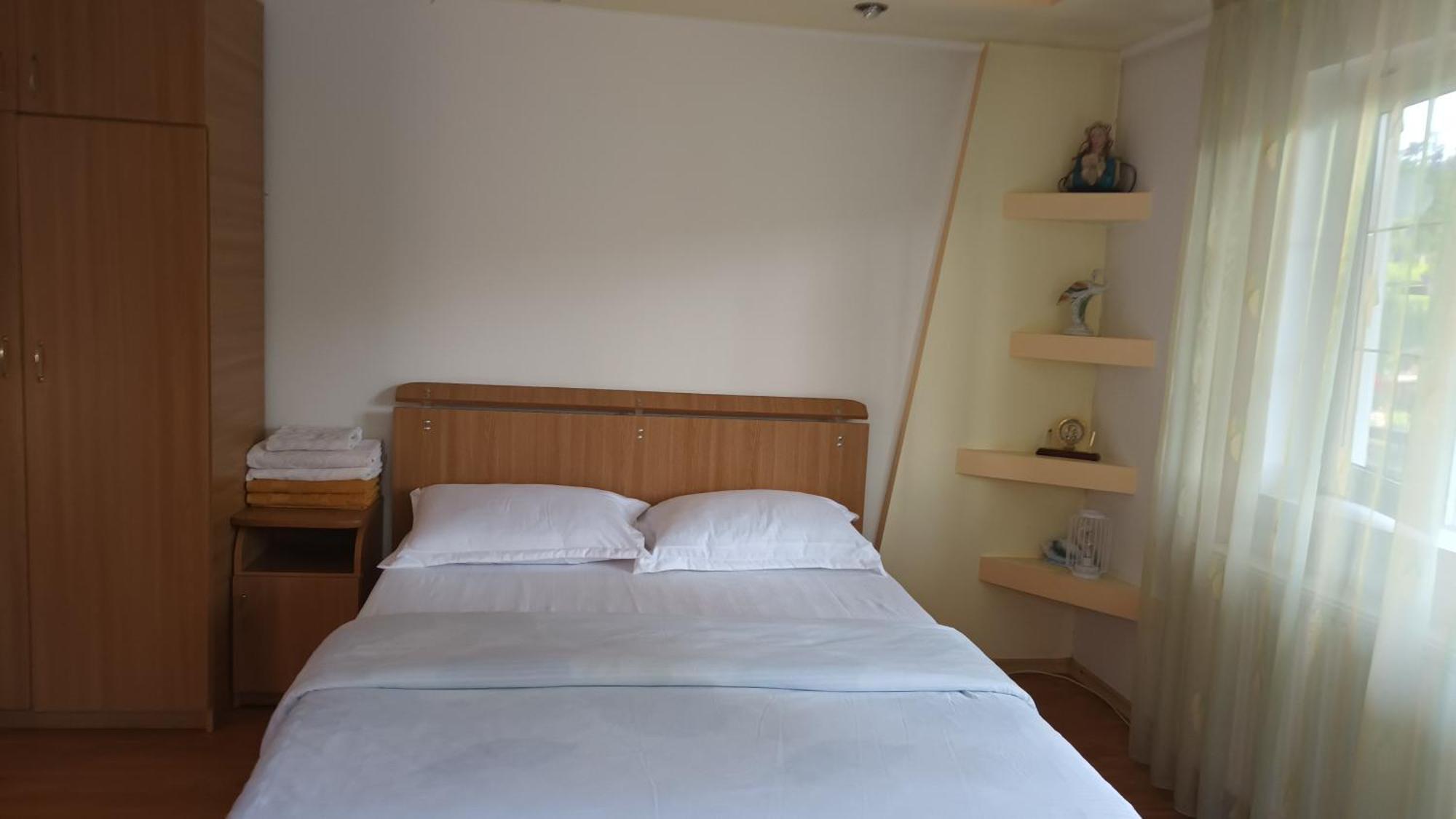 Vila Nadia Hotel Oesti-Paminteni Bilik gambar